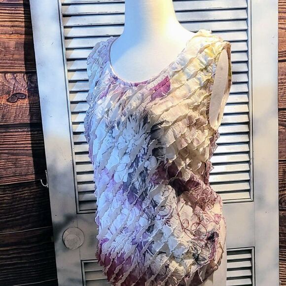 Janeric Small Sleeveless Ruffle Floral Blouse - Picture 1 of 9